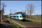 ET 9.02 der Eurobahn erreicht auf der Fahrt von Münster nach Osnabrück hier am 1.4.2019 um 9.37 Uhr den Ortsrand von Hasbergen.