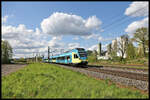 Der Eurobahn ET 9.04 hat hier gerade am 7.5.2021 um 16.37 Uhr den Bahnhof Lengerich in Westfalen verlassen und setzt seine Fahrt als RB 66 nach Münster fort.