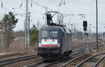 Flixtrain mit dem MRCE Taurus  ES 64 U2-033  [NVR-Nummer: 91 80 6182 533-0 D-DISPO] beim Umsetzen in Berlin Köpenick am 03.01.21