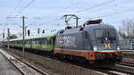 Hectorrail für Flixtrain mit dem Taurus  242.532 , Name:  LIGHTYEAR  [NVR-Nummer: 91 80 6182 532-2 D-HCTOR] Richtung Süden am 15.02.24 Höhe Bahnhof Luckenwalde.