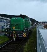 DE12 von Vossloh bei Gmeinder auf dem Ausziehgleis am Montag den 31.1.2022