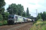 185 565 (HGK,Grillprofi) am 21.6.2008 mit Kesselwagenzug durch Limmer -> Seelze (Gru an den Tf frs Signalhorn!)