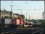 DE 92 der HGK passiert den Bahnhof Kln-West mit einem leeren Autotransporter (30.09.2011) 