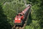 hvle V60.3 berquert mit einem kurzen Leerzug das Krocksteinviadukt in Neuwerk.