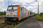 Am 15.07.2022 standen in Mukran Mitte auf Gleis 200 die HVLE 246 001, die NRE 132 426 (232 426 momentan an Triangula vermietet) und die Freightliner PL 650 004.