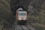 Mit einem Kalkkbelzug befindet sich 285 001 auf dem Weg von Rbeland nach Httenrode; 13.05.2009