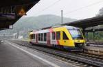 HLB VT 205 (640 105) als RB 95 (61664)  Sieg-Dill-Bahn  wartet am 03.06.17 während eines kräftigen Regenschauers in Dillenburg auf die Abfahrt nach Siegen Hbf.