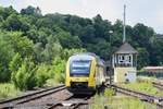 HLB VT 276 (648 016/516) als RB 45 (24815) Limburg (Lahn) - Fulda erreicht am 04.06.17 Weilburg (Foto vom Ende des Bahnsteigs).