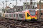 HLB 429 041 bei der Ausfahrt aus dem Kölner Hbf.