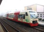 VT 248 als HzL85893 im Bahnhof Tuttlingen am sehr nebeligen Morgen des 23.9.07