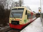 VT 231 der HzL als HzL85840 nach Brunlingen im Hp Vs Eisstadion am 3.1.08