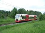 Der VT 238 zwischen die beide Trossinger Bahnhfe am 01/06/09.