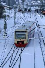 Der BR 650 Regioshuttle der HZL auf dem Weg von Brunlingen nach Trossingen Stadt im Donaueschinger Bahnhof aufgenommen am 02.01.2010