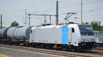 HSL Logistik GmbH mit der Rpool  185 691-3  [NVR-Number: 91 80 6185 691-3 D-Rpool] und Kesselwagenzug am 20.07.18 Durchfahrt Magdeburg Hbf.