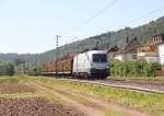 182 600-7 (ES64 U2 100) auf der Fahrt nach Norden mit  ganz viel Wald geschnitten  am Haken!  Aufgenommen am 20.08.2011 in Ludwigsau Friedlos.