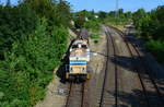 001 151-0 ehemals 202 242-4 der ITB rangiert einen geschlossenen Güterwagen zum FWB Fahrzeugwerk Brandenburg in Brandenburg Altstadt.