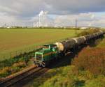 IL 183 (98 80 0264 007-2 D-LEUNA) mit einer Kesselwagenbergabe aus den Leuna Werken, auf dem Anschlussgleis in Grokorbetha Rbf; 25.10.2010