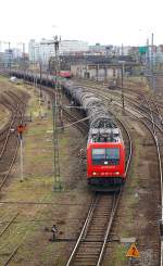 482 037-9 ,vermietet an Infra Leuna, mit Kesselzug am 10.04.2012 in Halle/S., Berliner Brcke.