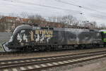 Die IGE 182 510 mit dem FLX 1244 von Basel Bad Bf nach Berlin Hbf (tief), am 05.03.2023 in Erfurt Hbf.