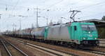 ITL - Eisenbahngesellschaft mbH, Dresden [D]  185 633-5  [NVR-Nummer: 91 80 6185 633-5 D-ITL] mit Kesselwagenzug (leer) Richtung Stendel am 13.01.20 Bf.