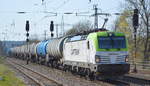 ITL - Eisenbahngesellschaft mbH, Dresden [D] mit  193 583-2  [NVR-Nummer: 91 80 6193 583-2 D-ITL] und Kesselwagenzug am 20.04.21 Durchfahrt Bf.