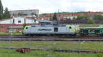 Captrain/ITL 285 118-7 TRAXX DE ( 9288 0076 102-7 B-ITL ) beim pausieren in Gera am 13.8.2023