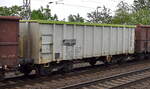 Drehgestell-Hochbordwagen vom Einsteller ITL mit der Nr. 37 TEN 80 D-ITL 5840 821-2 Eamnos (GE) in einem Ganzzug am 07.05.24 Höhe Bahnhof Saarmund.