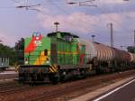 ITL V100 (293.02) mit einem Kesselzug Richtung Stendell am 25.05.2008 in Radebeul Ost.