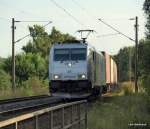 185 562-6 der ITL durchfhrt am 26.08.09 mit einem Containerzug Hamburg-Moorburg Richtung Waltershof.