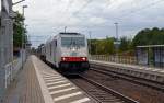 285 111 schleppte am 04.10.12 eine Class 66 durch Burgkemnitz Richtung Wittenberg.