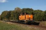 106 003 (345 281-0) der ITL auf dem Weg in Richtung Kamenz am 18.10.2012 in Wiednitz.