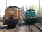 106 007 der ITL neben der ex DB V100 abgestellt im Dresdner Alberthafen.25.03.07