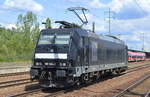 LEG - Leipziger Eisenbahnverkehrsgesellschaft mbH mit der MRCE Dispo  185 564-2   [NVR-Nummer: 91 80 6185 564-2 D-DISPO] am 14.08.19 Durchfahrt Bahnhof Flughafen Berlin Schönefeld.