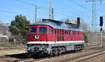 Leipziger Eisenbahnverkehrsgesellschaft mbH, Delitzsch (LEG) mit ihrer  132 109-0  (NVR:  92 80 1232 109-9 D-LEG ) am 01.03.23 Durchfahrt Bahnhof Flughafen BER Terminal 5