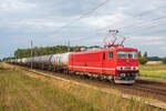 Bei Rüdnitz kam die 155 247 mit einem Kesselzug aus Schwedt in Richtung Berlin gefahren, am 31.07.2022 