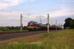 132 004-3 (232 004-2) LEG - Leipziger Eisenbahngesellschaft mbH mit einem Kesselzug  Dieselkraftstoff oder Gasl oder Heizl (leicht)  in Vietznitz und fuhr in Richtung Wittenberge weiter.