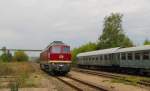 LEG 132 158-7 am 08.09.2013 beim umsetzen im ehemaligen Bahnhof Karsdorf.