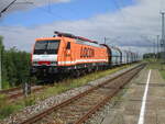 Seitdem 23.Juli 2024 steht der Kreidezug,mit der LOCON 501,abgebügelt in Altefähr.Aufgenommen am 24.Juli 2024.