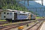 Nachschuss auf 151 018-9, als diese am 04.07.2018 von 193 777 unter der italienischen Oberleitung im Bahnhof von Brennero rangiert wurde.