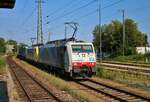 Lokomotion Siemens 189 914-5 und 189 902-0 in München Trudering am 11.08.20 vom Bahnsteig aus fotografiert