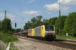 189 931 + 907 mit einem Autozug am 04.06.2010 in Aling.