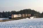 185 664 + 139 310 mit einem KLV Zug am 04.12.2010 bei Hilperting.