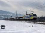 Die ES 64 F4-012 am 29.01.2011 mit einem Leeren  Autozug unterwegs bei Schwaz.