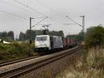 Die 185 662 am 14.10.2010 mit einem KLV-Zug unterwegs bei Vogl.