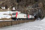 185 665 + 664 + 663 mit einem Gterzug am 10.03.2012 bei St.