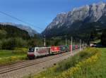 Die 186 283 mit einem KLV-Zug am 18.08.2012 unterwegs bei Pfarrwerfen.