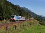 Die 186 287 und die 186 281 mit einem KLV-Zug am 08.09.2012 unterwegs bei Penk.