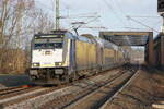 Hier zu sehen ist eine 146 514 von metronom auf seiner fahrt nach Hannover Hbf als RE3.
Dieses Bild ist aufgenommen am Bahnhof von Celle