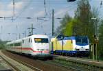 401 584 als ICE 77 (Hamburg-Altona–Zrich HB) und ME 146-04 mit ME 80948 (Gttingen–Hamburg Hbf) am 01.05.2006 in Ashausen