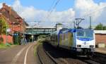 Die Metronom-ME 146-03 legt am 19.05.2015 auf ihrem Weg nach Hamburg einen Zwischenhalt in Hamburg Harburg ein